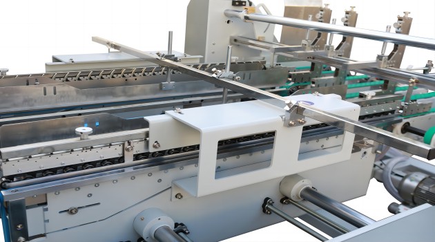 YL-1450PC-B Multifunctional Automatic Folder Gluer